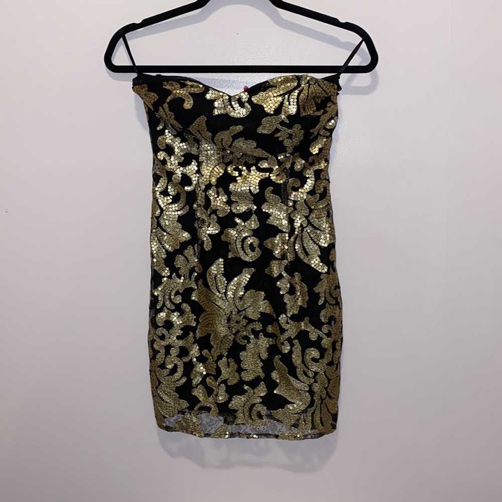 A fall in love Gianni Bini dress